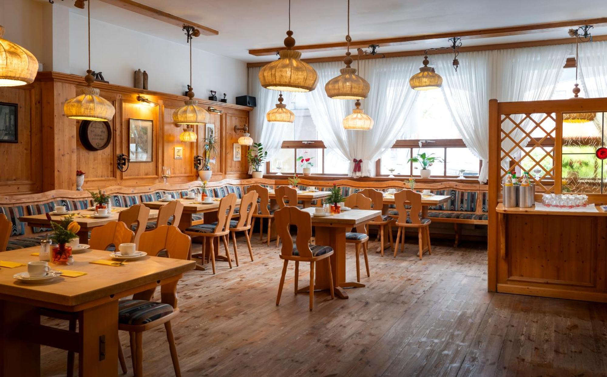Arkaden Hotel Kelkheim Bagian luar foto