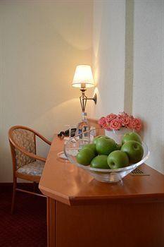 Arkaden Hotel Kelkheim Bagian luar foto