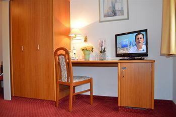 Arkaden Hotel Kelkheim Bagian luar foto